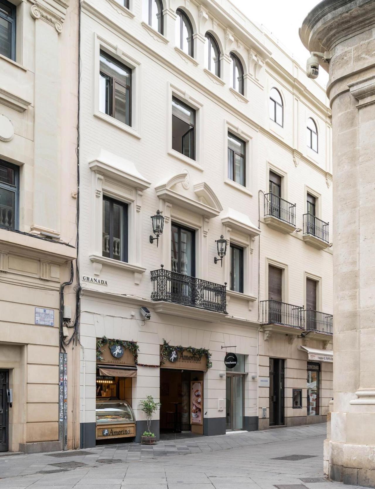 Limehome Sevilla Calle Granada Exterior photo